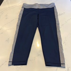 Vineyard Vines Performance Leggings size L